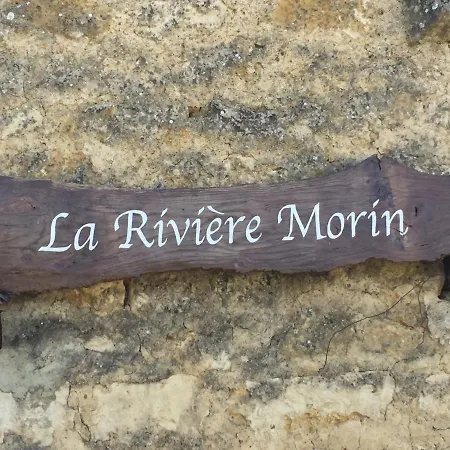D'hote La Riviere Morin לינה וארוחת בוקר