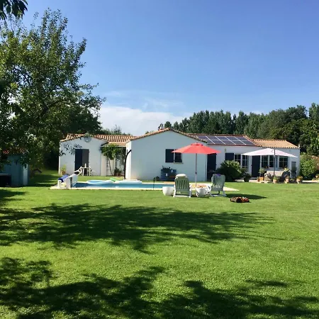 לינה וארוחת בוקר D'hote La Riviere Morin La Caillère